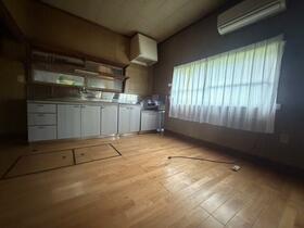 山口県防府市大字向島