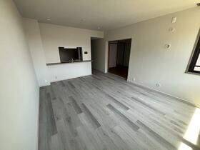 兵庫県宝塚市花屋敷つつじガ丘