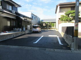 三重県津市一身田町