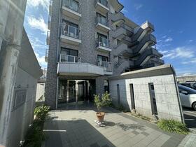 大阪府岸和田市野田町3丁目