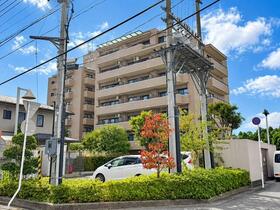 ライオンズヒルズ泉中央