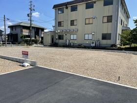 岐阜県羽島市竹鼻町狐穴