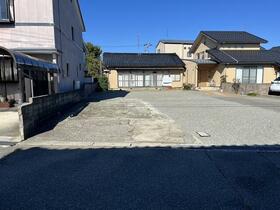 石川県金沢市八日市１丁目