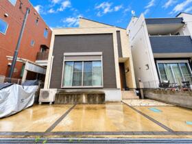 埼玉県草加市草加５丁目