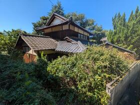 岡山県浅口市鴨方町小坂東