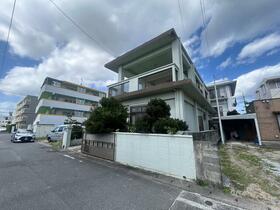 沖縄県宜野湾市宇地泊３丁目