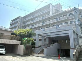 アンピール大野城