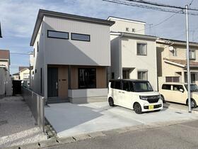 富山県富山市経堂２丁目