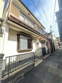 京都府京都市上京区裏門通出水上る白銀町