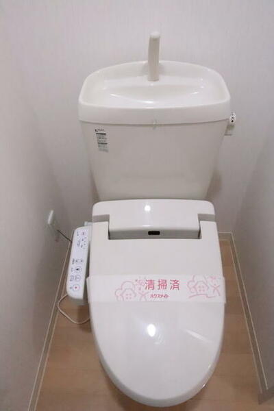 画像15:☆洗浄便座付きトイレ☆