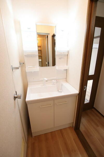 apartment 群馬県北群馬郡榛東村大字新井
新井の賃貸情報を見る
物件地図