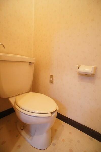 トイレ：清潔感のあるトイレで毎日快適です☆