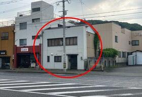 福岡県北九州市若松区白山１丁目