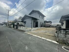 福岡県飯塚市下三緒