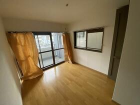 ロワールマンションアクシス井尻