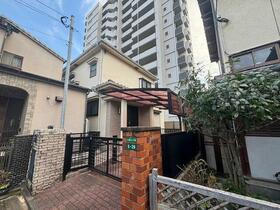 福岡県福岡市中央区大宮２丁目