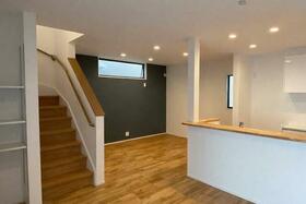 福岡県福岡市城南区長尾３丁目