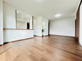 アンピール空港南