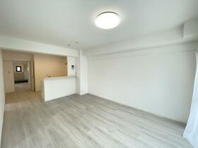 アンピール別府?