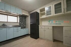 福岡県福岡市早良区内野２丁目