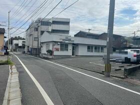 福岡県北九州市小倉北区泉台３丁目