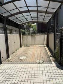 福岡県福岡市東区青葉５丁目