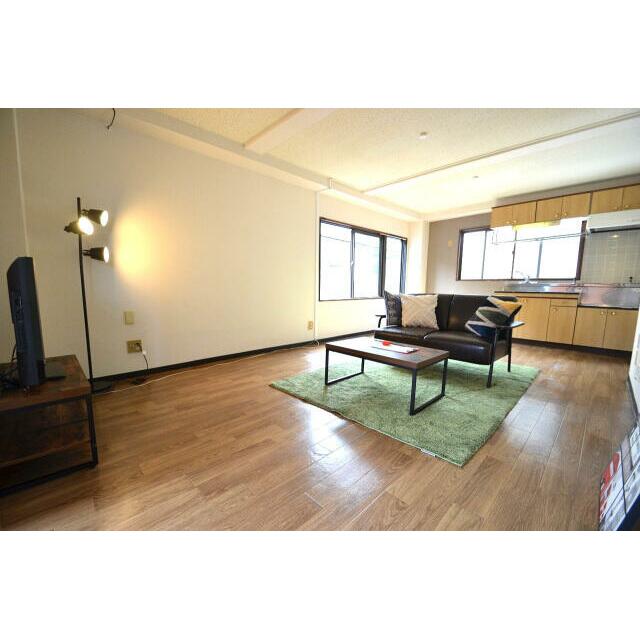 モデルルーム設置中！家具・備品は入居前に撤去します