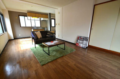 モデルルーム設置中！家具・備品は入居前に撤去します