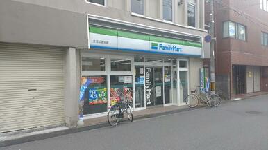 ファミリーマート 大宮公園前店