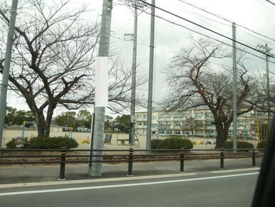 岡崎市立大門小学校