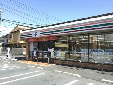 セブンイレブン吉田店