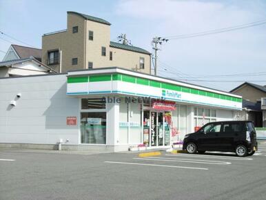 ファミリーマート小松島松島町店
