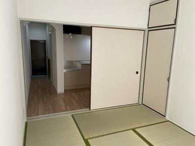 写真は別のお部屋です。イメージとしてご参照ください。