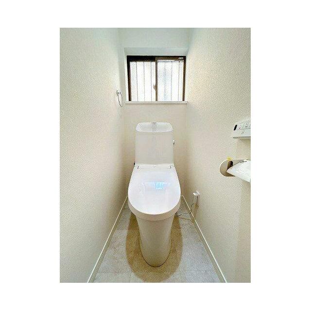 「１階トイレ」ＬＩＸＩＬ製のトイレに新品交換済みです。