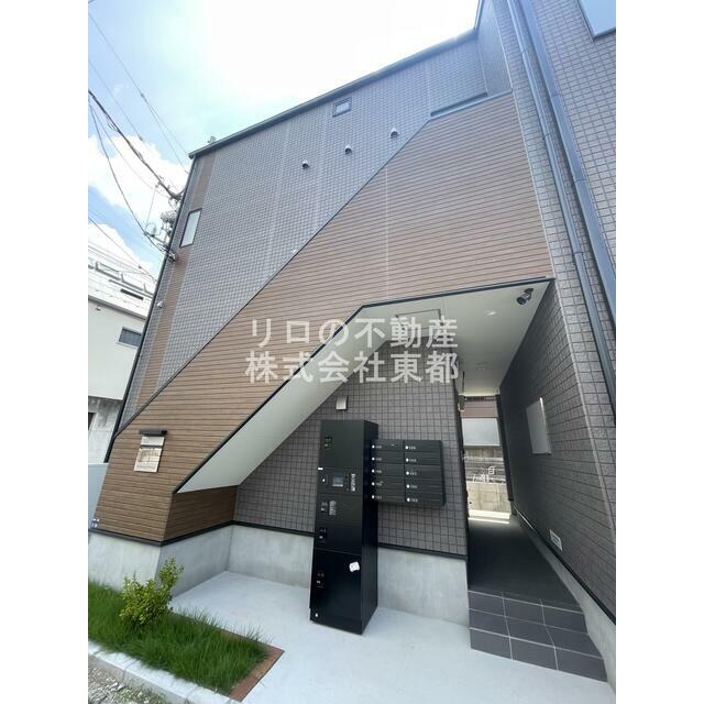 周辺は閑静な住宅街ですので落ち着いた住環境です！