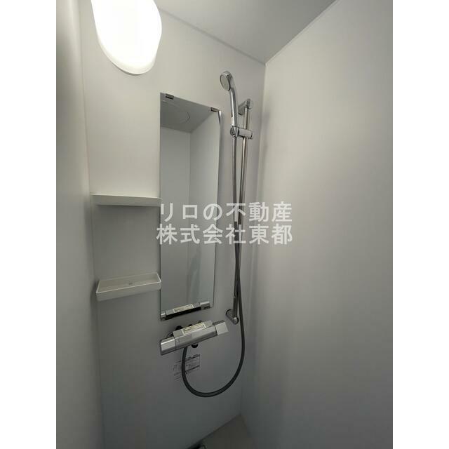 シャワールーム設置済なので快適に暮らせます☆