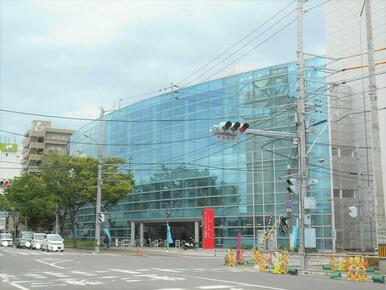 高松市中央図書館