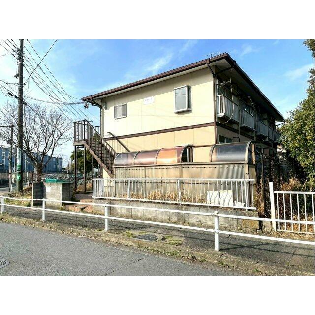 すぐ隣に公園あります♪