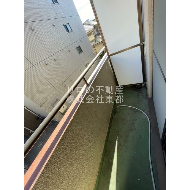 バルコニー付！お天気のいい日は洗濯物も気持ちよく干せますね！