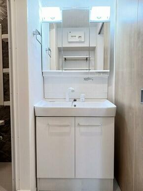 apartment 町屋３丁目