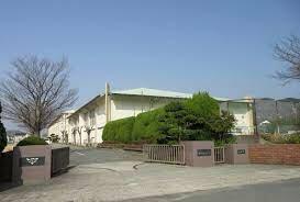 たつの市立龍野西中学校