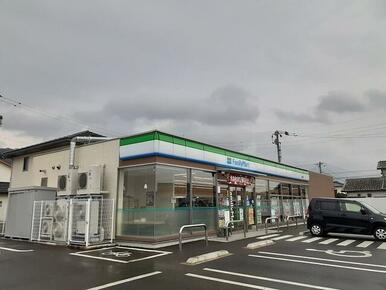 ファミリーマート 唐津鏡店