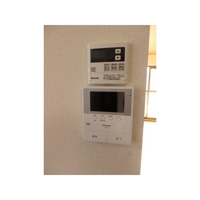 TVモニターホンと追い焚きスイッチ