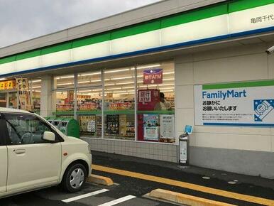 ファミリーマート亀岡千代川店