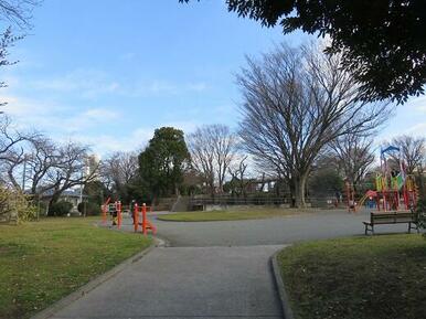 横浜市野毛山公園