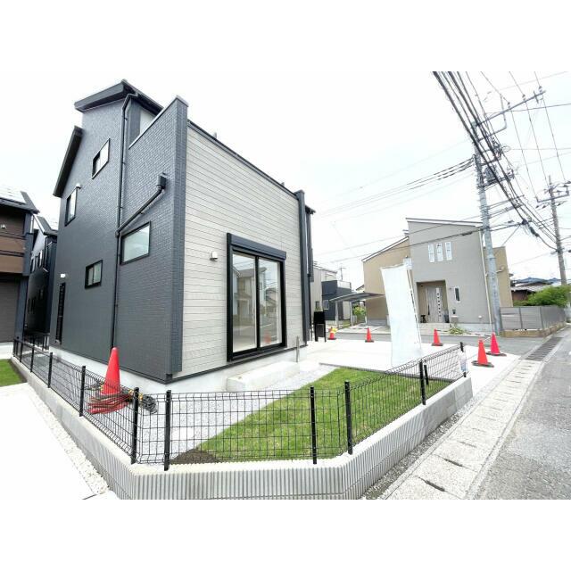 【外観写真】JR川越線「的場」駅・東武東上線「霞ヶ関」駅の2路線アクセス可能◎通勤・通学に便利な立地で
