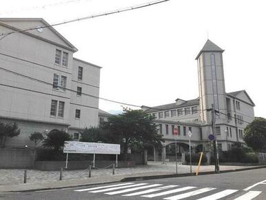 神戸市立長田小学校