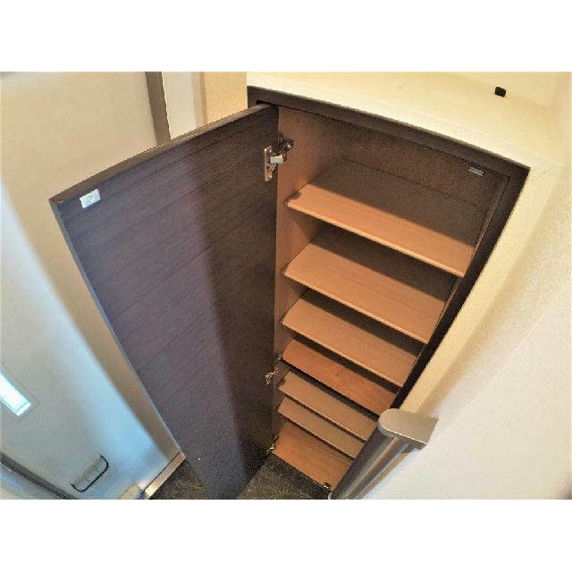 シューズボックス