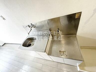 料理も捗る二口コンロ設置可能です。