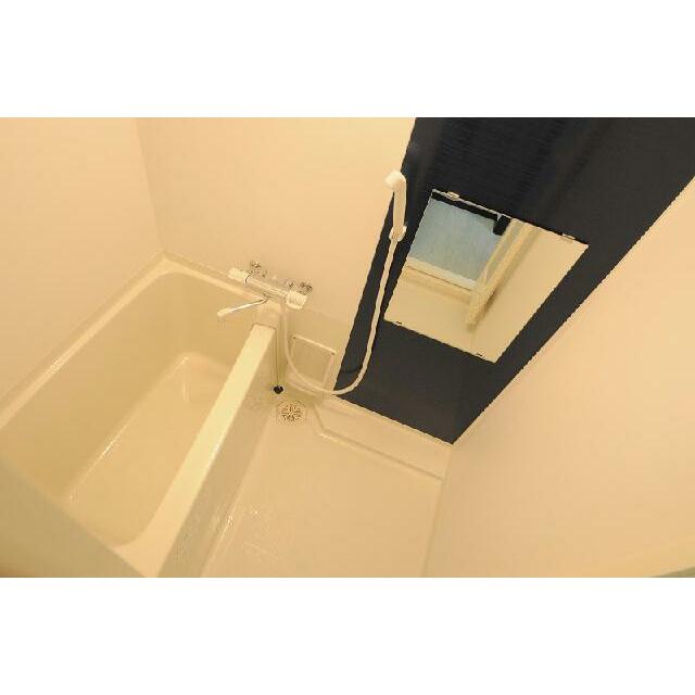 温度調整可能なサーモスタット付き水栓です